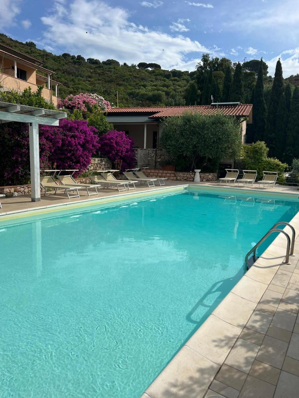 Residence Le Solane Marina di Campo Exteriér fotografie