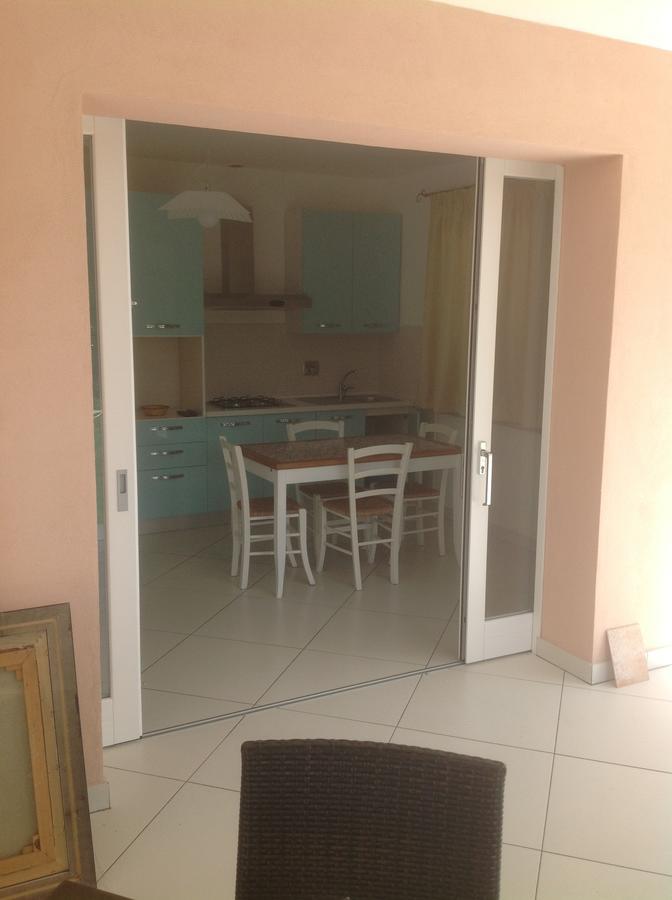 Residence Le Solane Marina di Campo Pokoj fotografie
